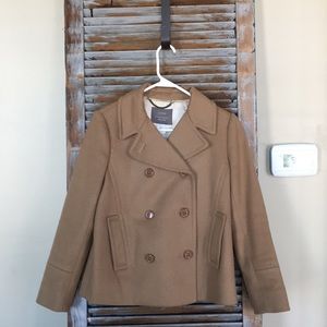 Camel short p2 100% wool pea coat EUC